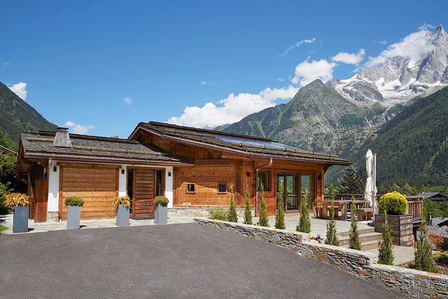 modern-large--french-chalet